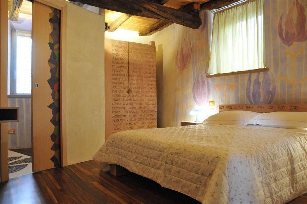 Dimora Le Nove Fate Hotel Bergamo Exterior foto