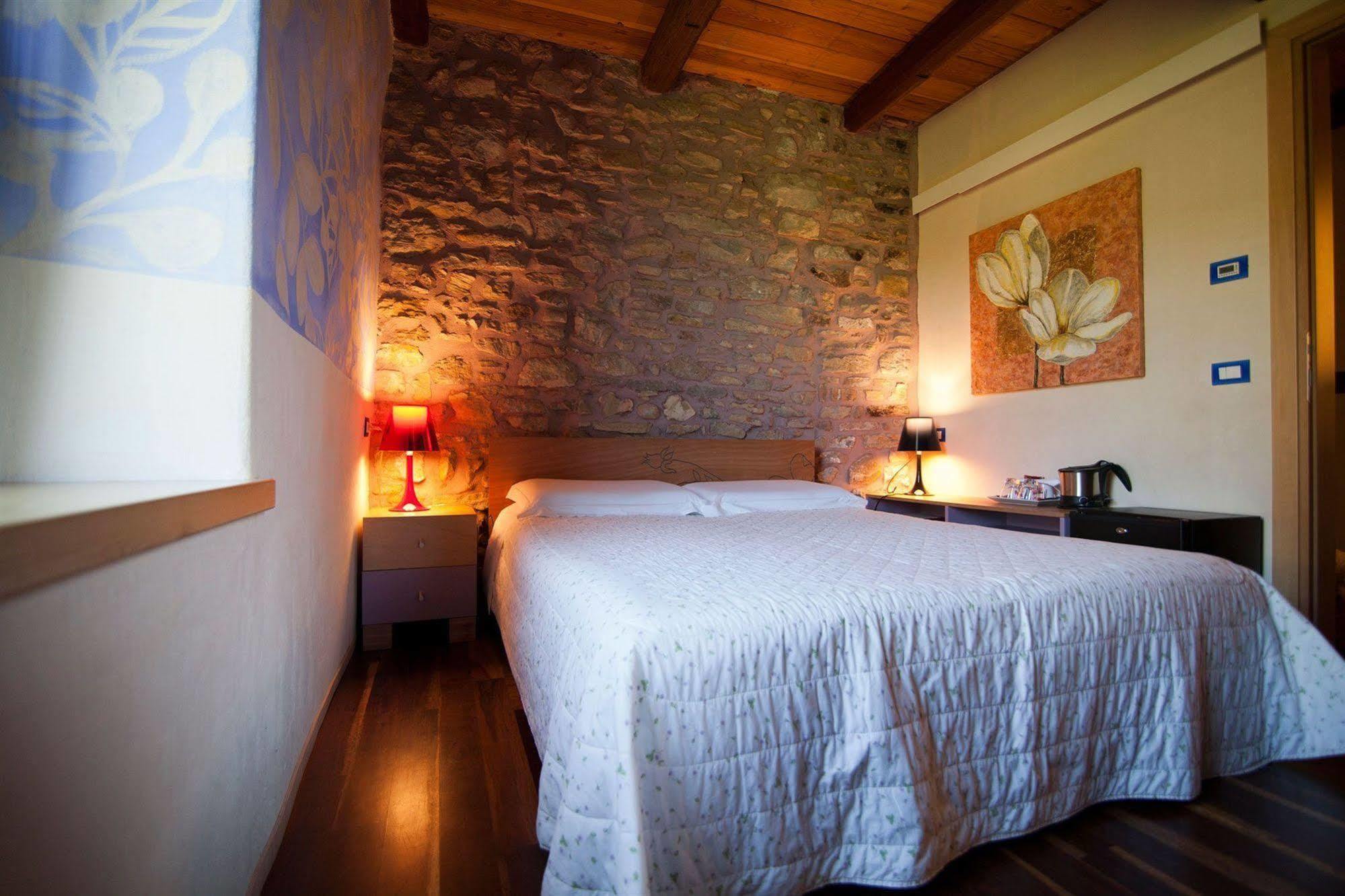 Dimora Le Nove Fate Hotel Bergamo Exterior foto